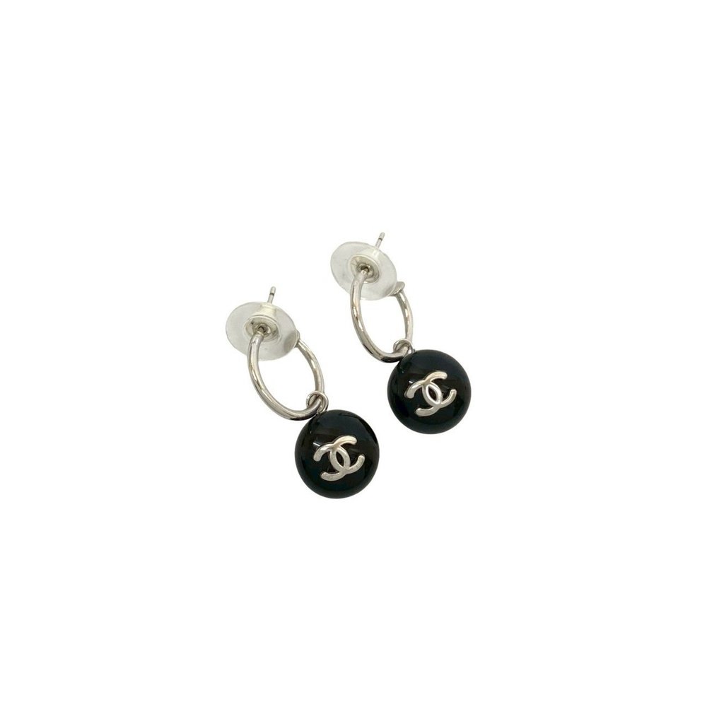 CHANEL Coco Mark Motif Plastic Plated Earrings, Silver/Black, 61801 - Picture 4 of 5